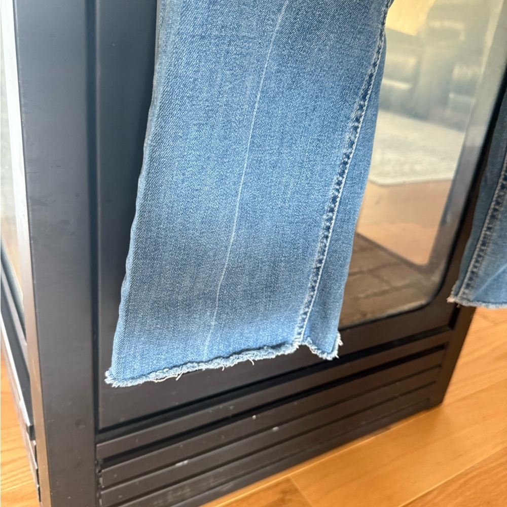Maurices Women's Blue Slim Boot Cut mid rise Jeans - Picture 3 of 5